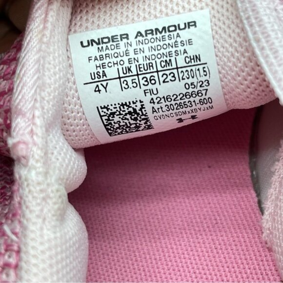 NEW Under Armour Girls Pink Slip On Sneaker - Size 4 Youth - Picture 7 of 7